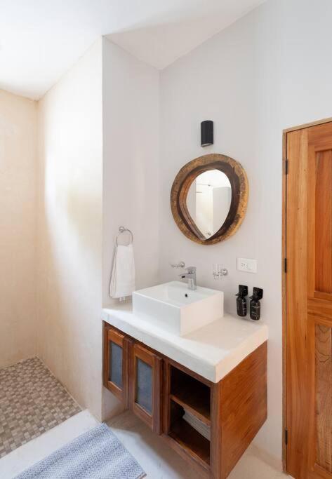 La Sultana: Amazing New House With Pool And Bikes Included. Villa Valladolid  Dış mekan fotoğraf